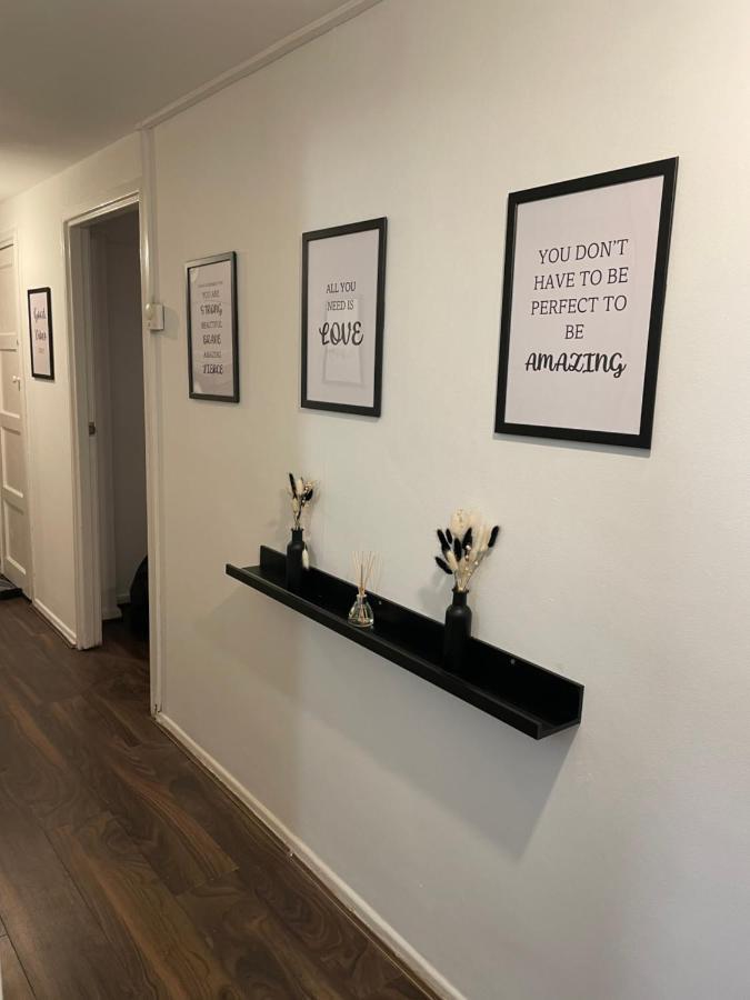 Lovely 2Bedroom 4Mins From Wimbledon Station London Exterior photo