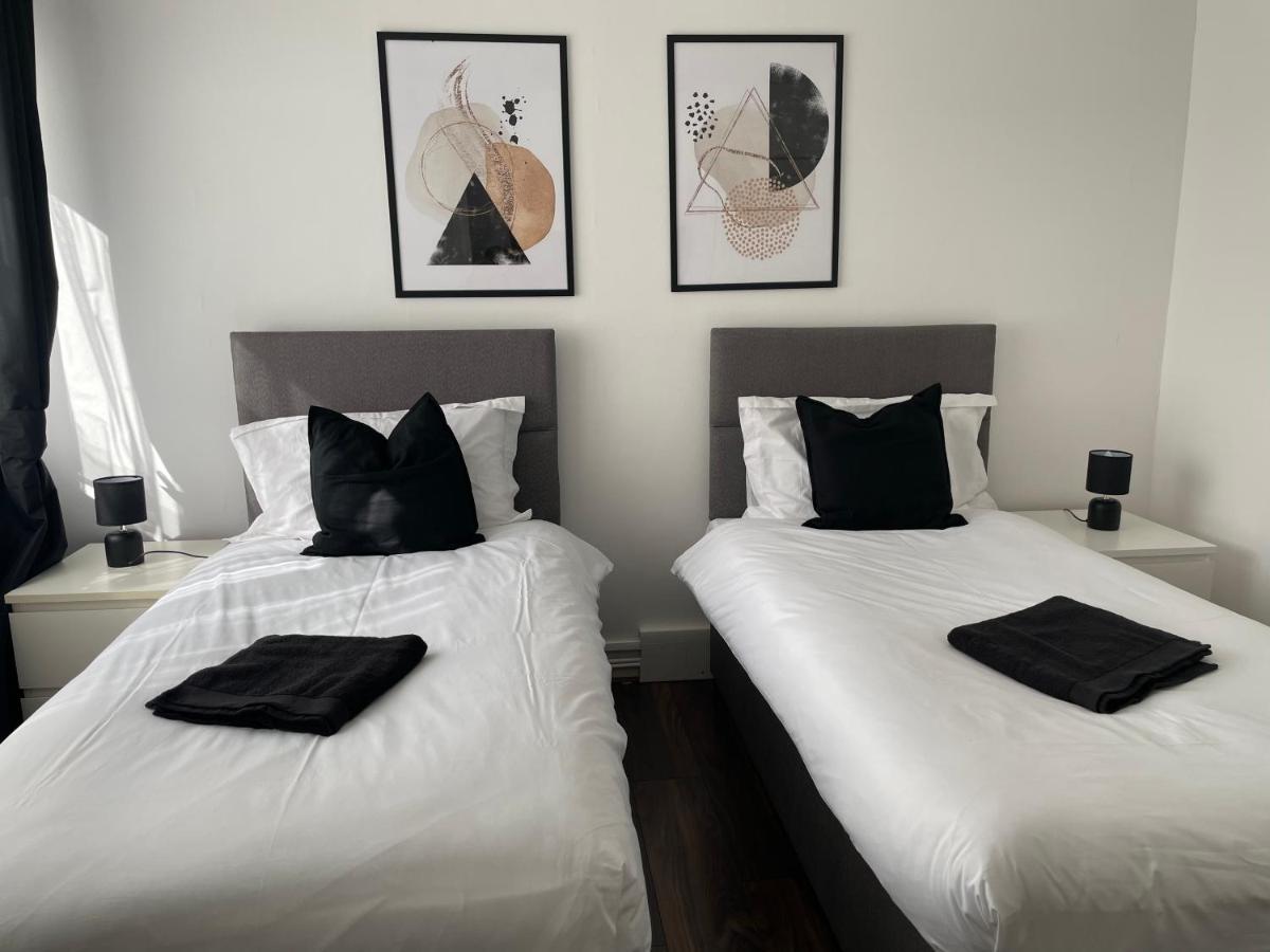 Lovely 2Bedroom 4Mins From Wimbledon Station London Exterior photo